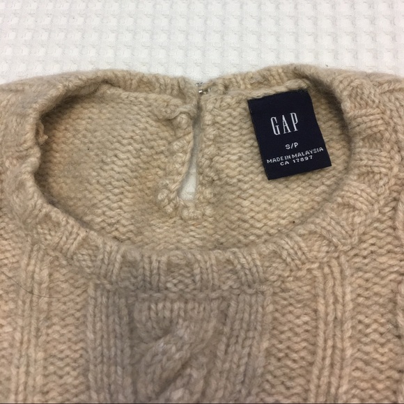 Gap knit sweater - Picture 2 of 3